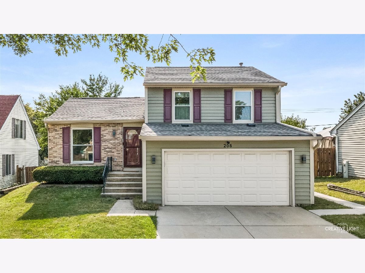  Sold Streamwood Illinois, 208 Iris