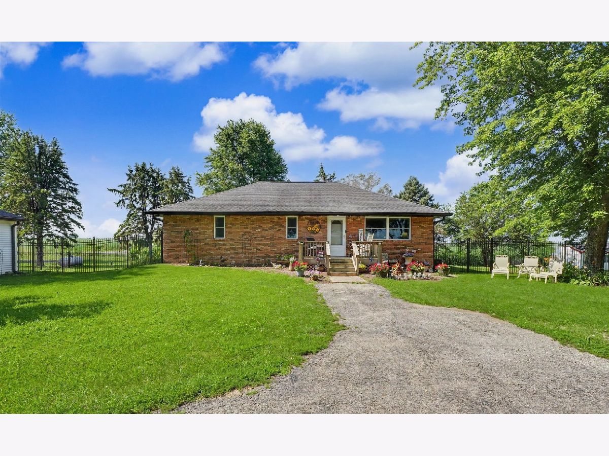  For Sale Mansfield Illinois, 1413 2950 North Road