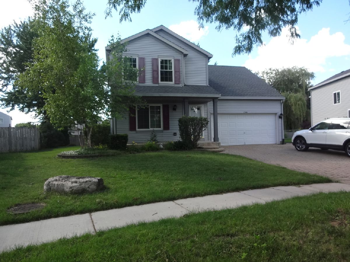  For Rent South Elgin Illinois, 1340 Burke