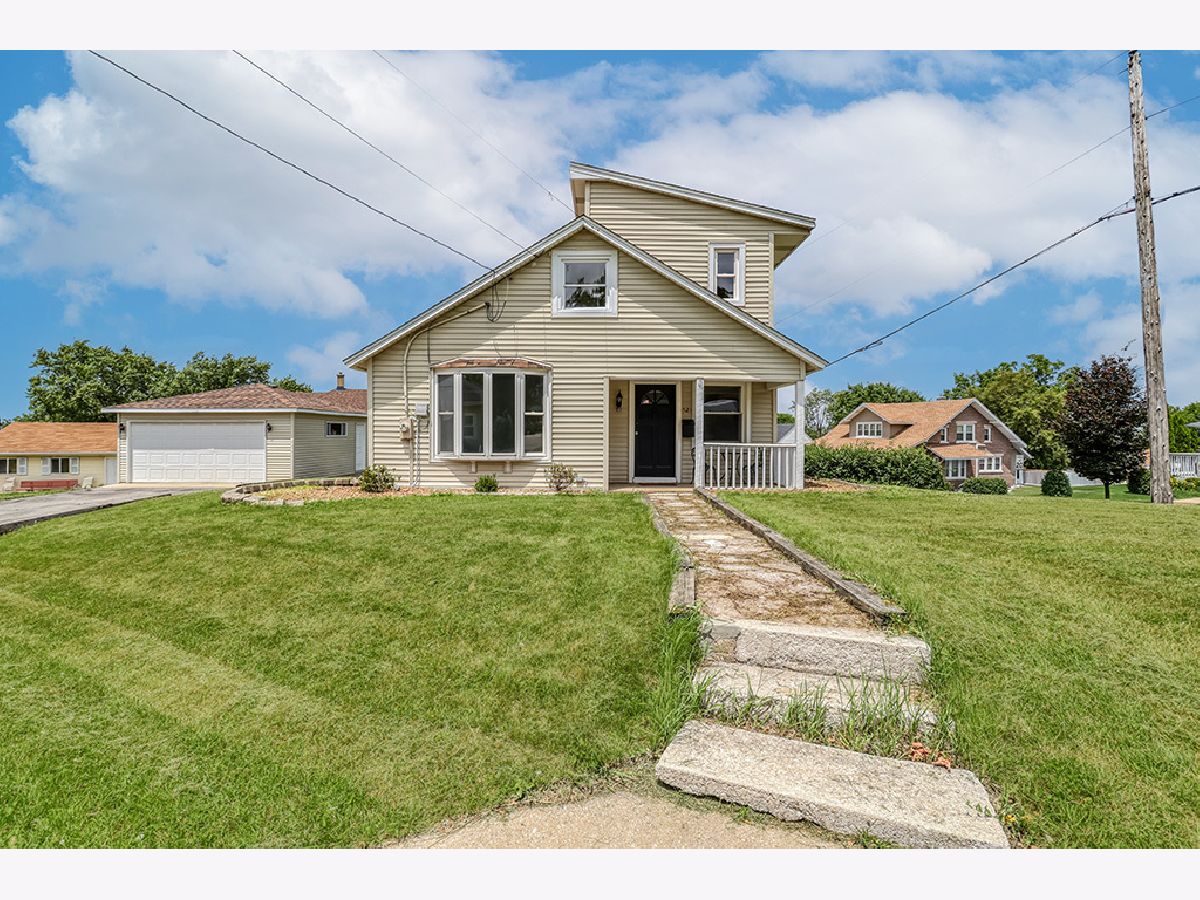  For Sale Lemont Illinois, 521 Mccarthy Road