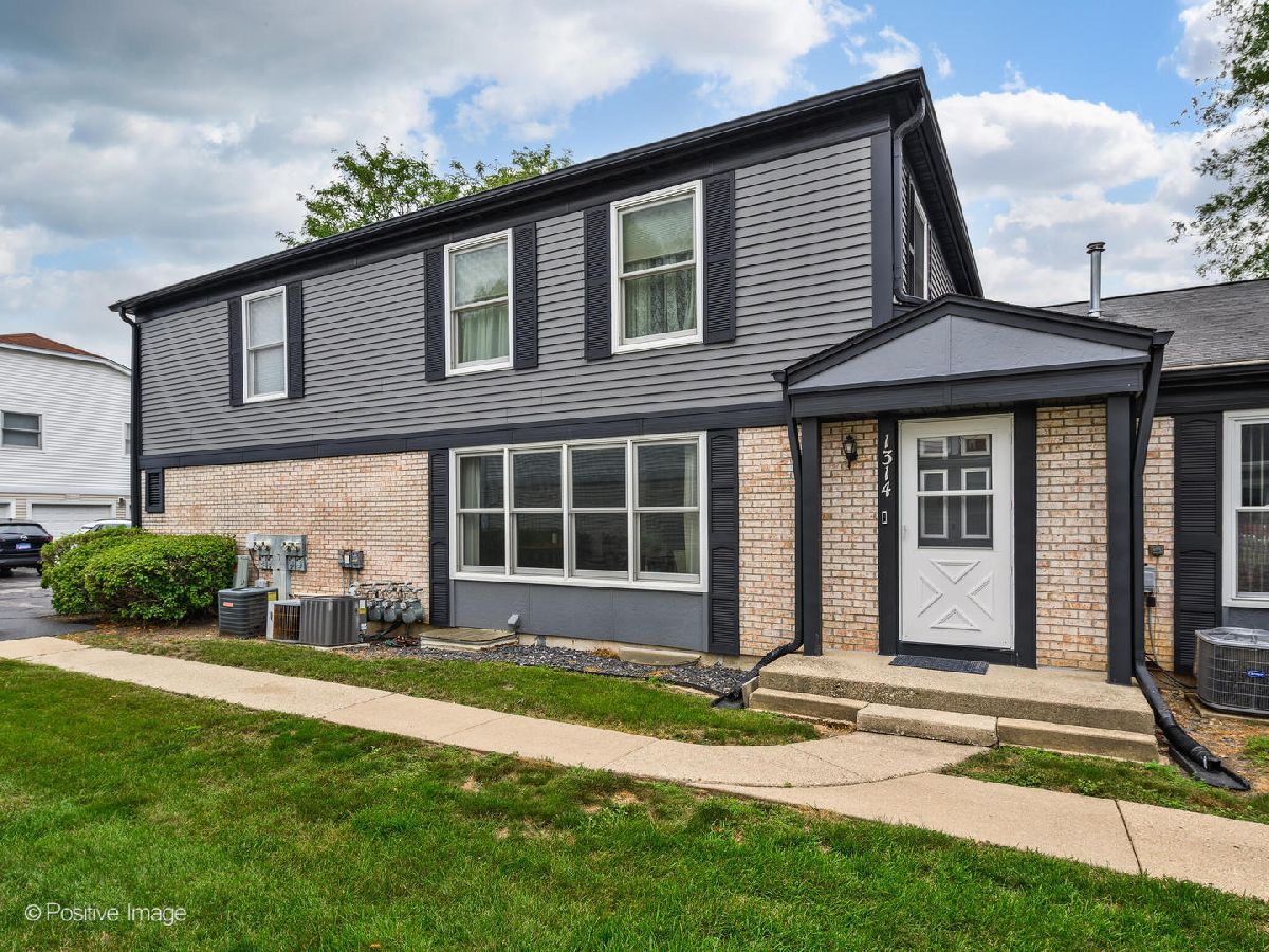  For Rent Deerfield Illinois, 1314 Inverrary