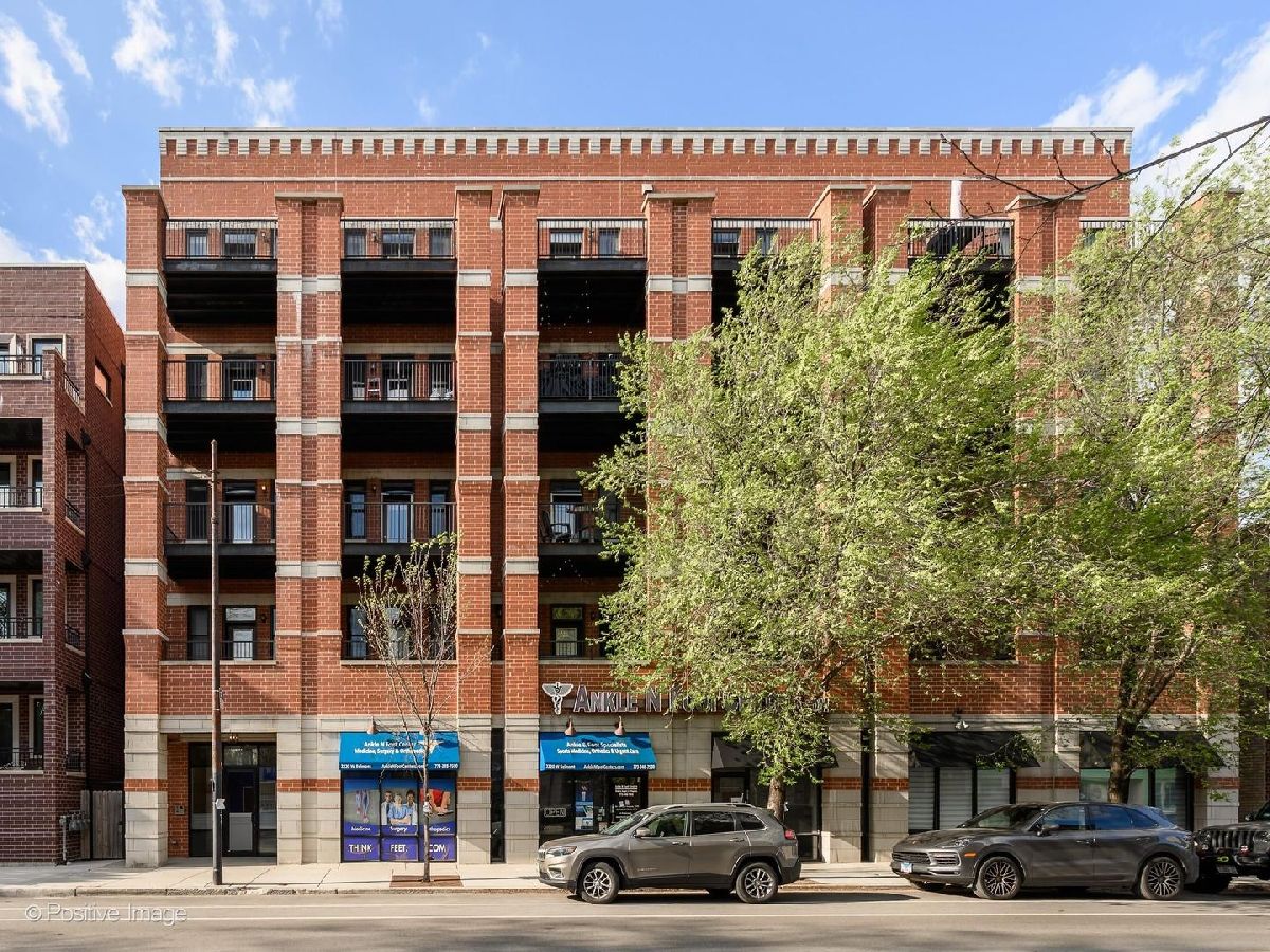  Sold Chicago Illinois, 2222 Belmont