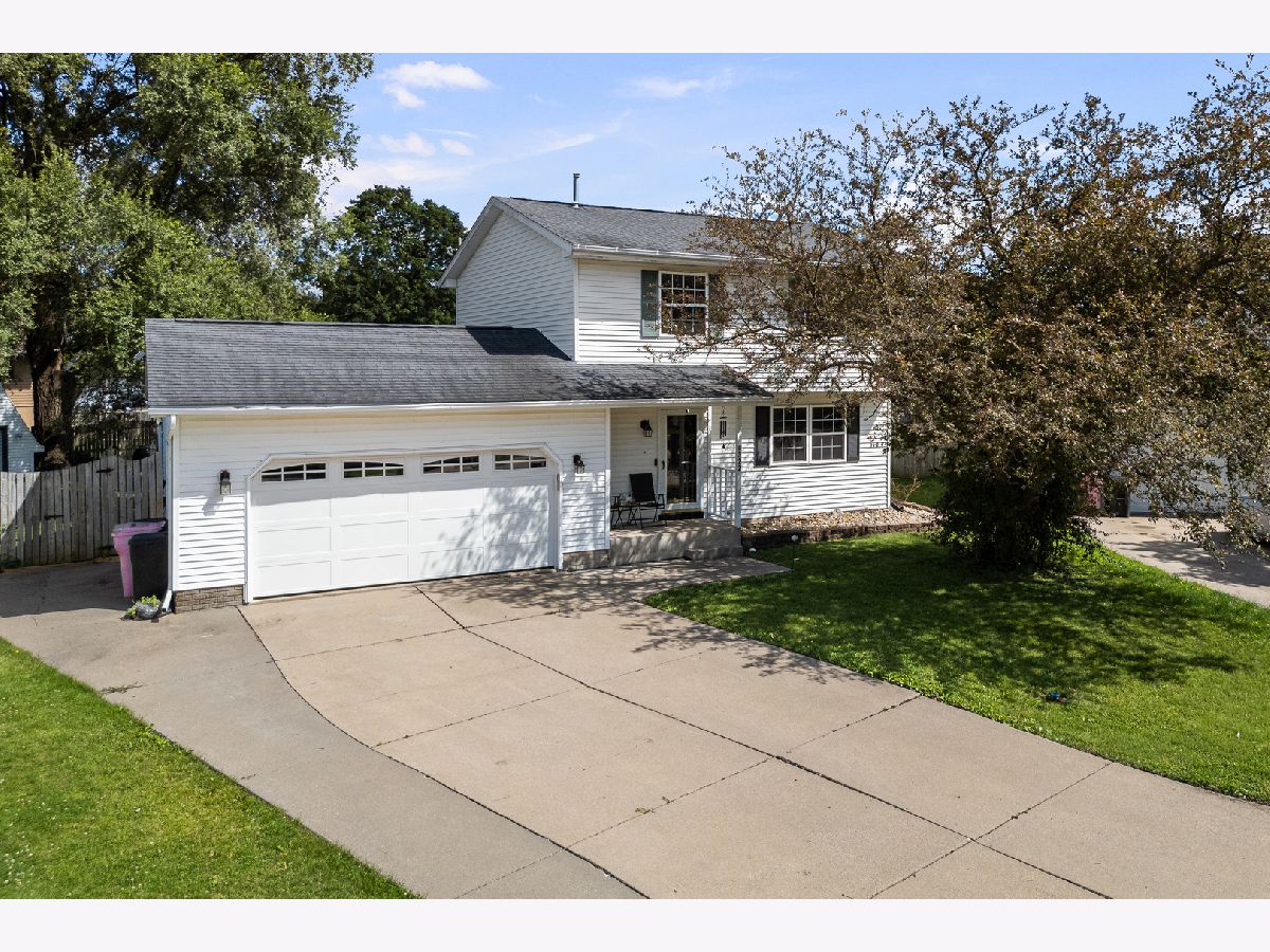  Sold Colona Illinois, 322 Sullivan