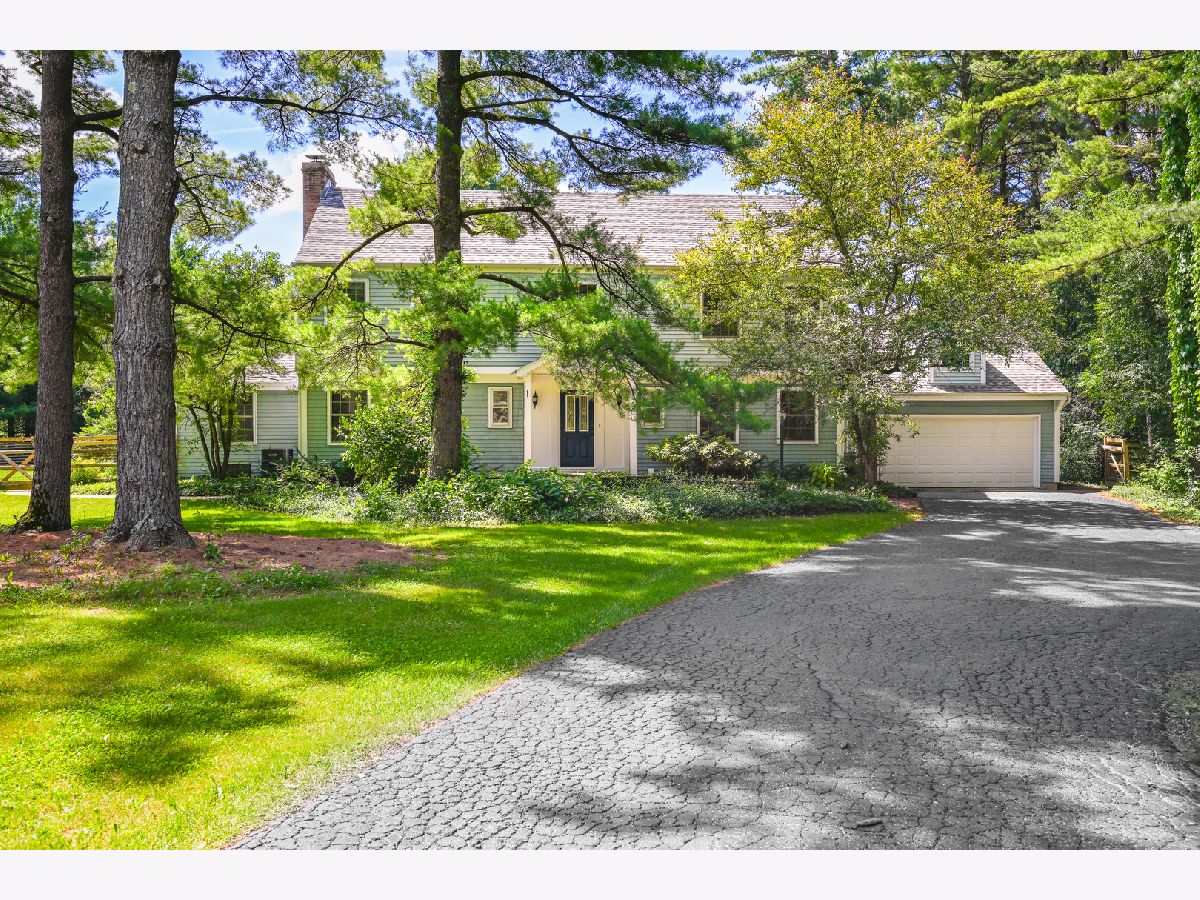  For Sale Bull Valley Illinois, 8307 Concord Drive