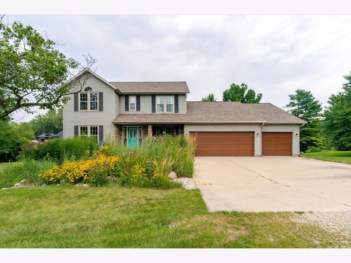  For Sale Bloomington Illinois, 9082 Hardesty Run Road