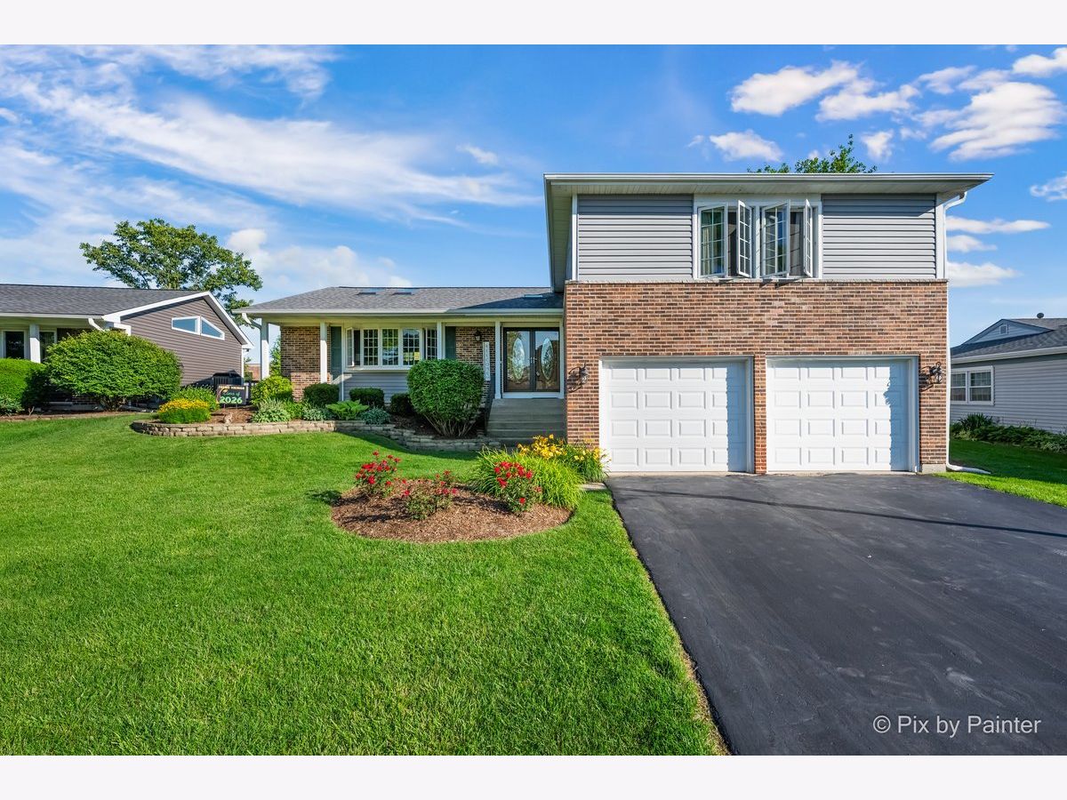 For Sale Hoffman Estates Illinois, 1341 Sturbridge Drive