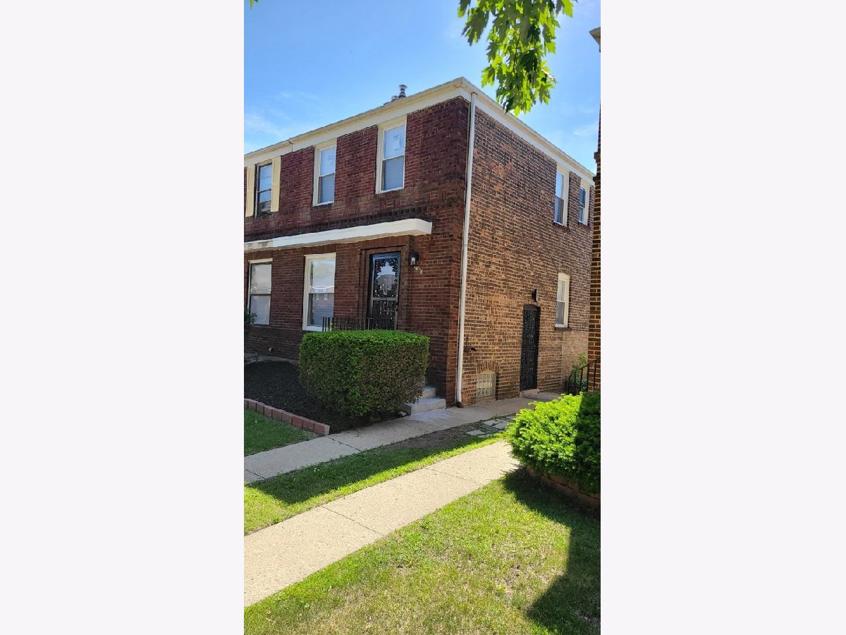 For Sale Chicago Illinois, 8822 Kenwood Avenue