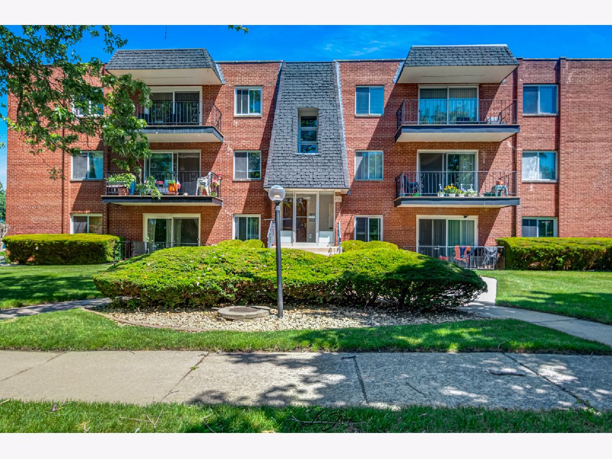  Sold Crestwood Illinois, 5712 128th