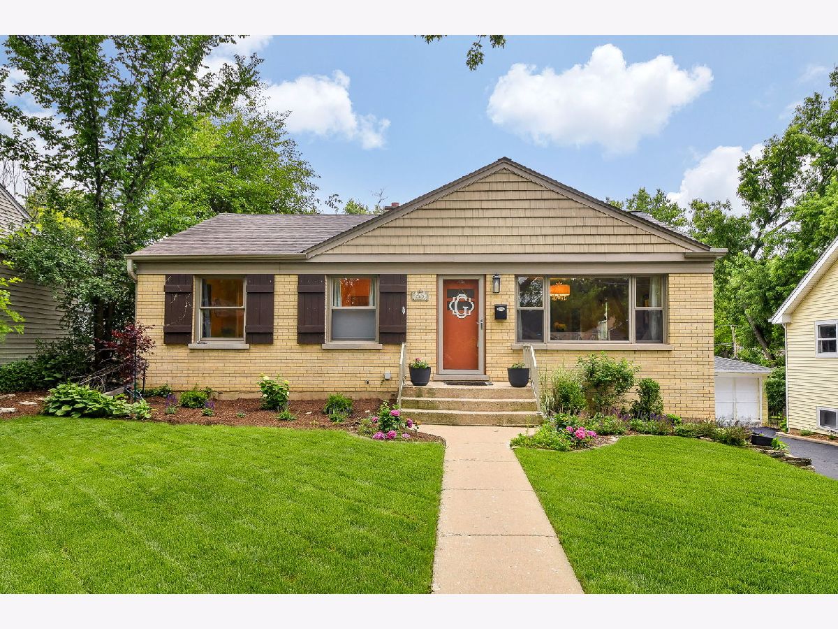  For Sale Glen Ellyn Illinois, 263 Hillside Avenue