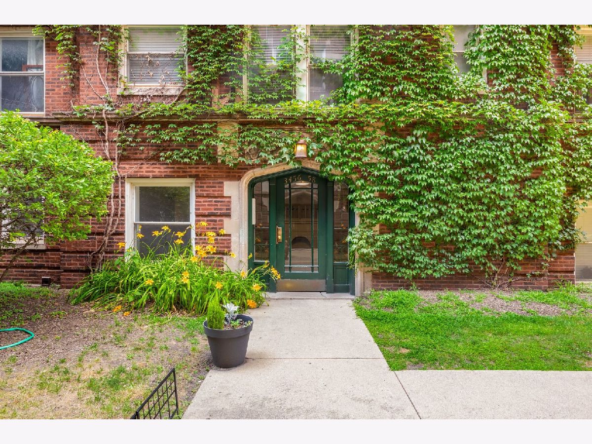  Rented Chicago Illinois, 3456 Janssen