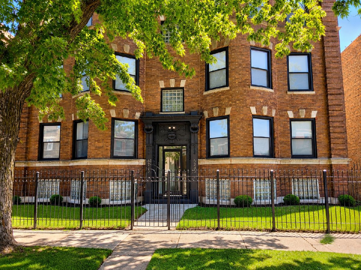  Rented Chicago Illinois, 6233 Langley