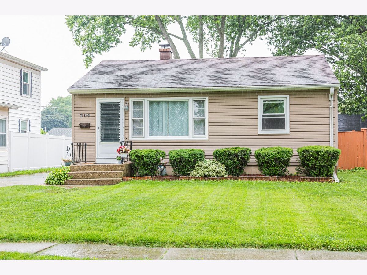  Sold Bartlett Illinois, 204 Elroy