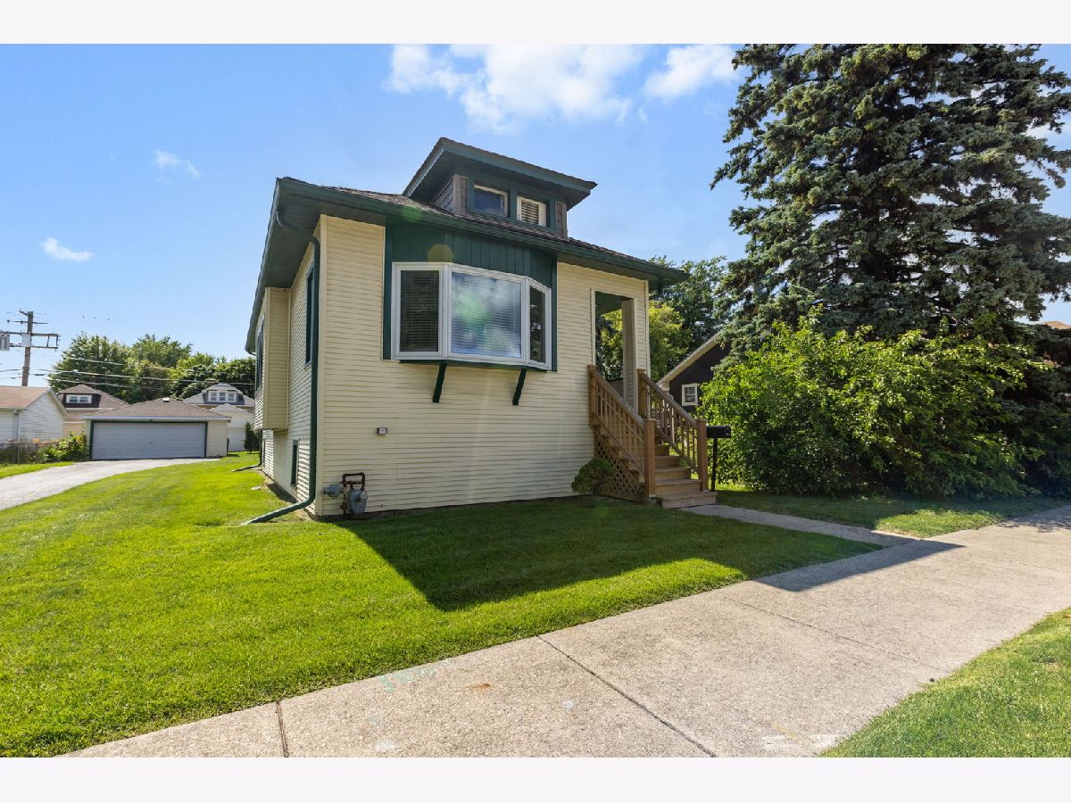  For Sale Brookfield Illinois, 4030 Vernon Avenue