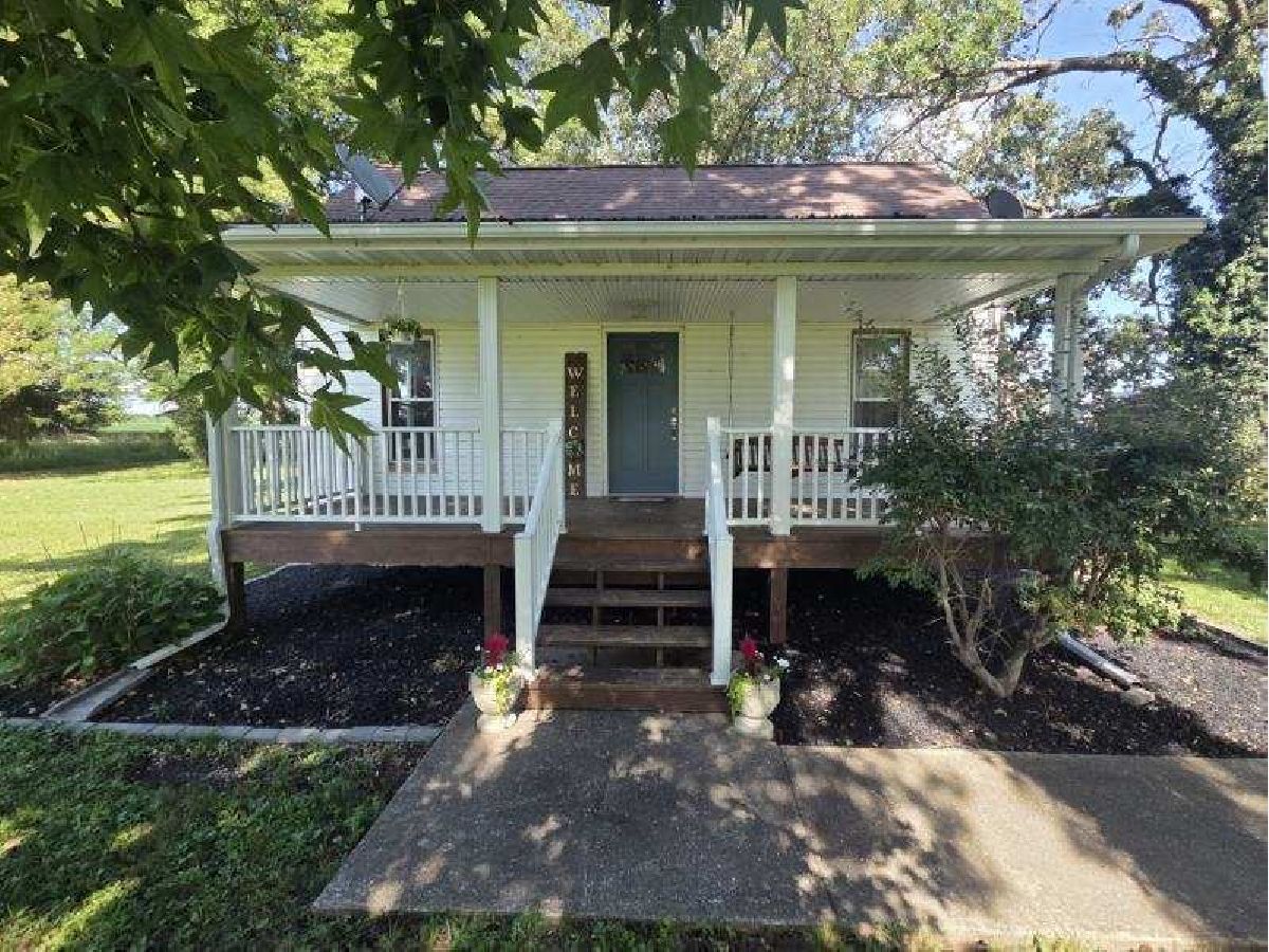  Sold Tamaroa Illinois, 3794 Valier Carpet