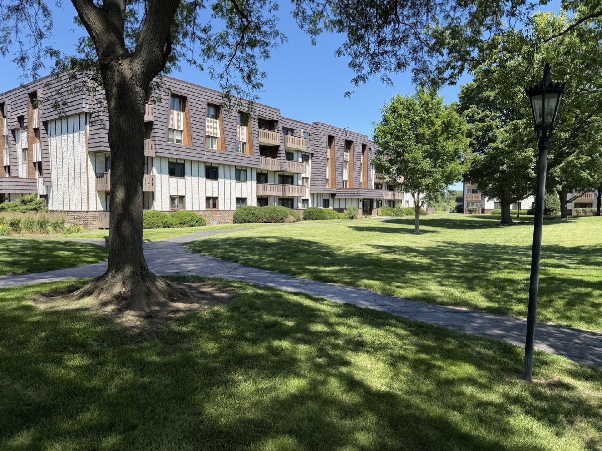  For Rent Lake Bluff Illinois, 13000 Heiden
