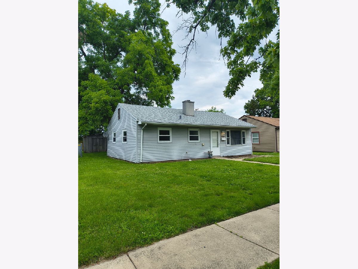  For Sale Hazel Crest Illinois, 2414 Crescent Drive