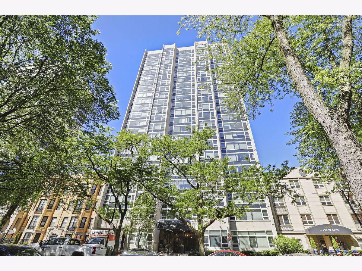 Condos & Townhomes For Rent Hampden Green Chicago Illinois, 2728 Hampden