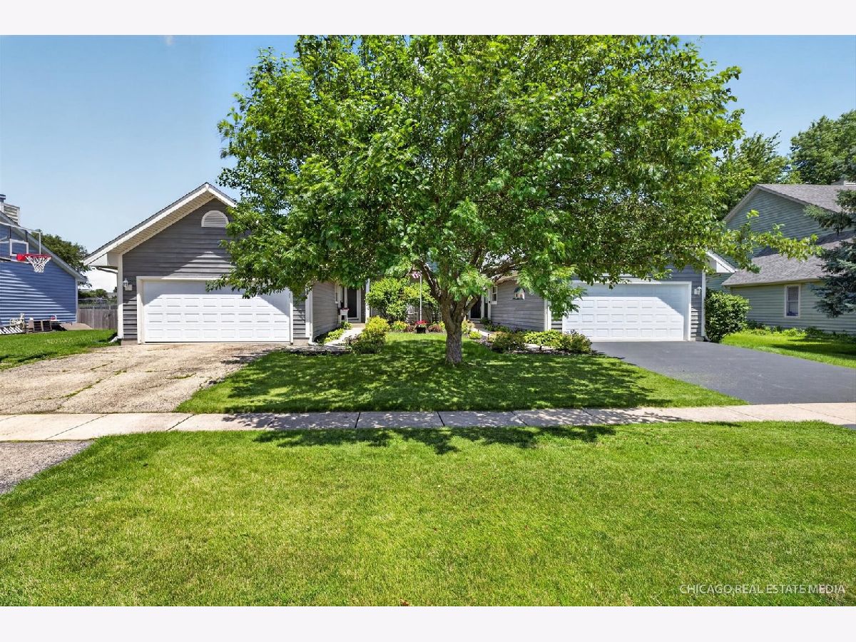  For Sale Hinckley Illinois, 330 Amie Avenue