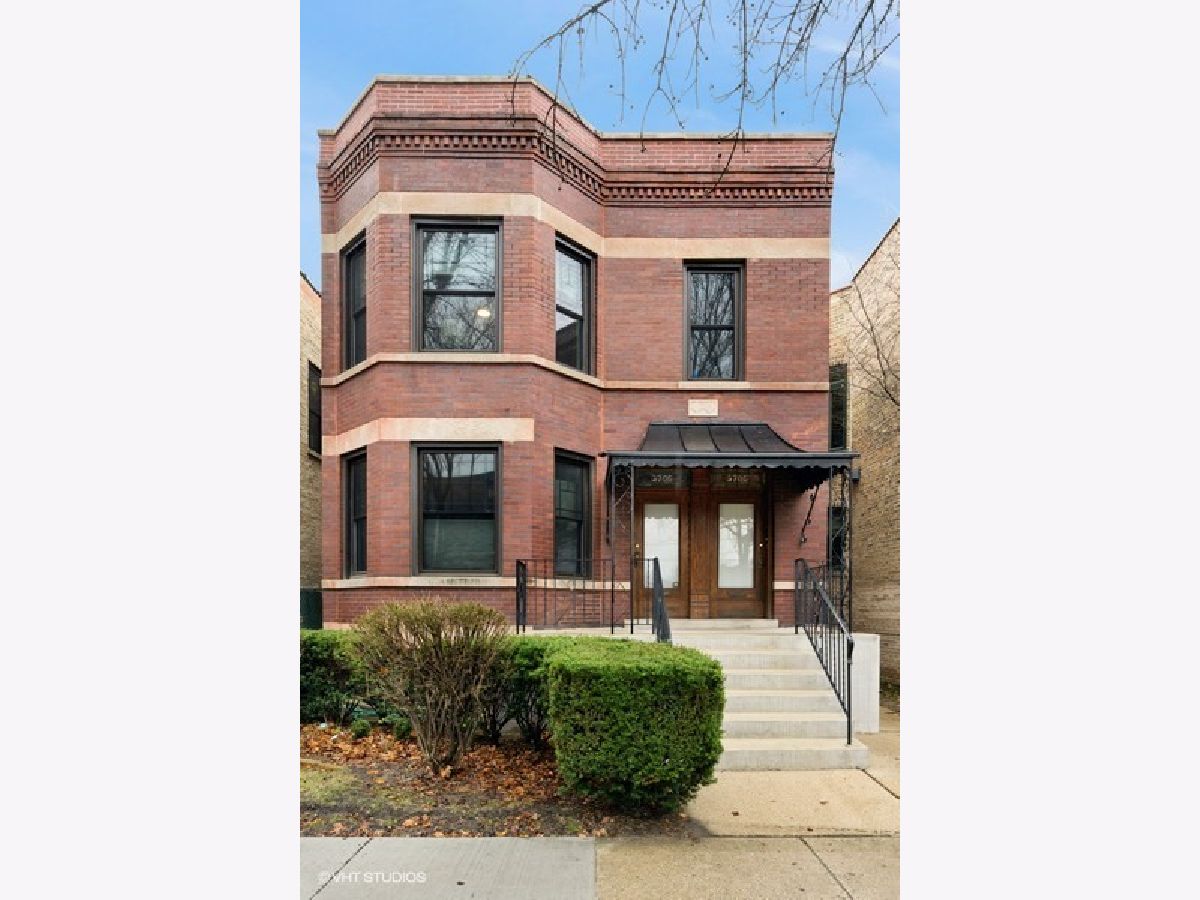  Rented Chicago Illinois, 3706 Leavitt