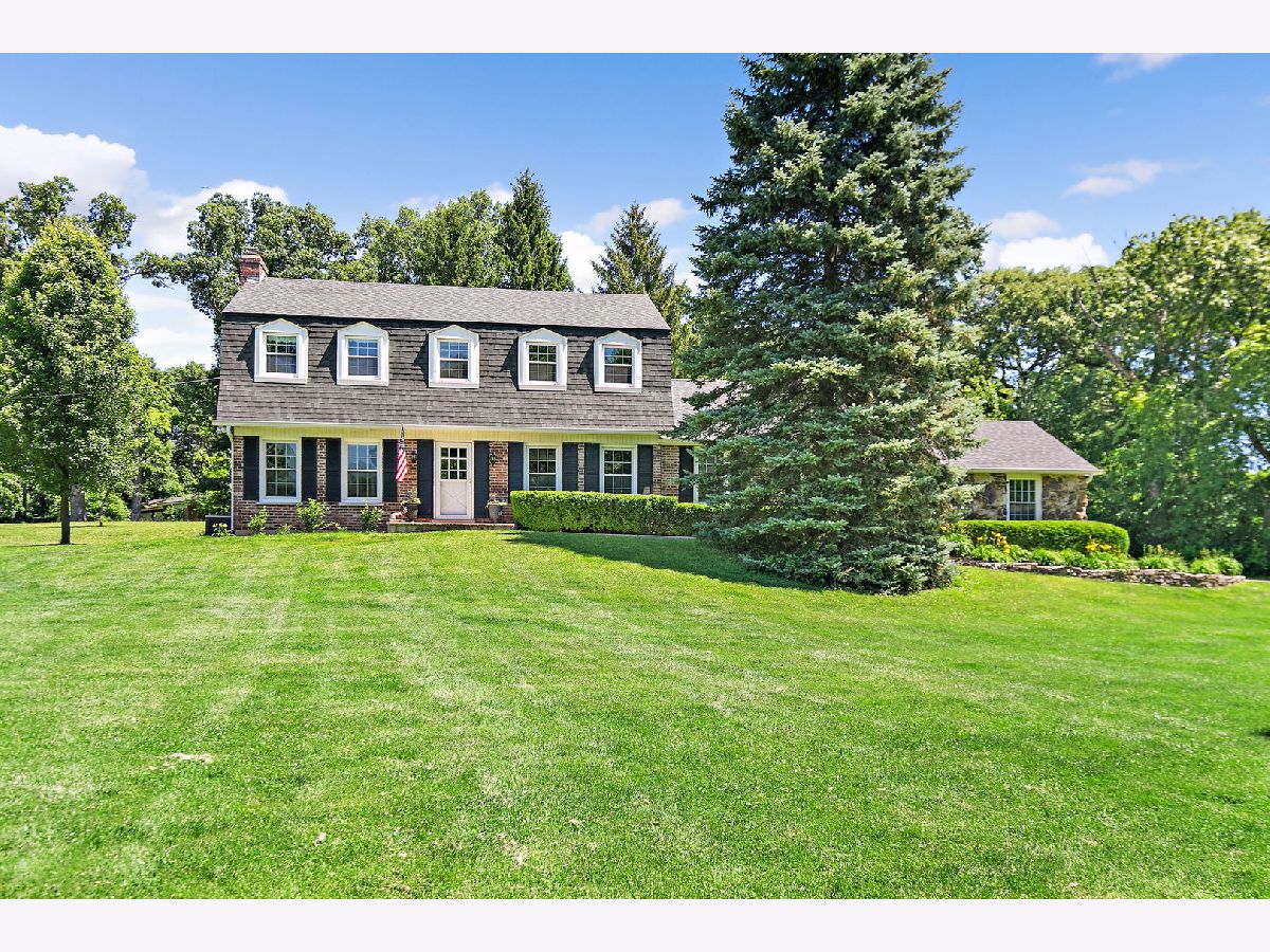 Homes For Sale Baker Acres St Charles Illinois, 37W384 Ronsu Lane