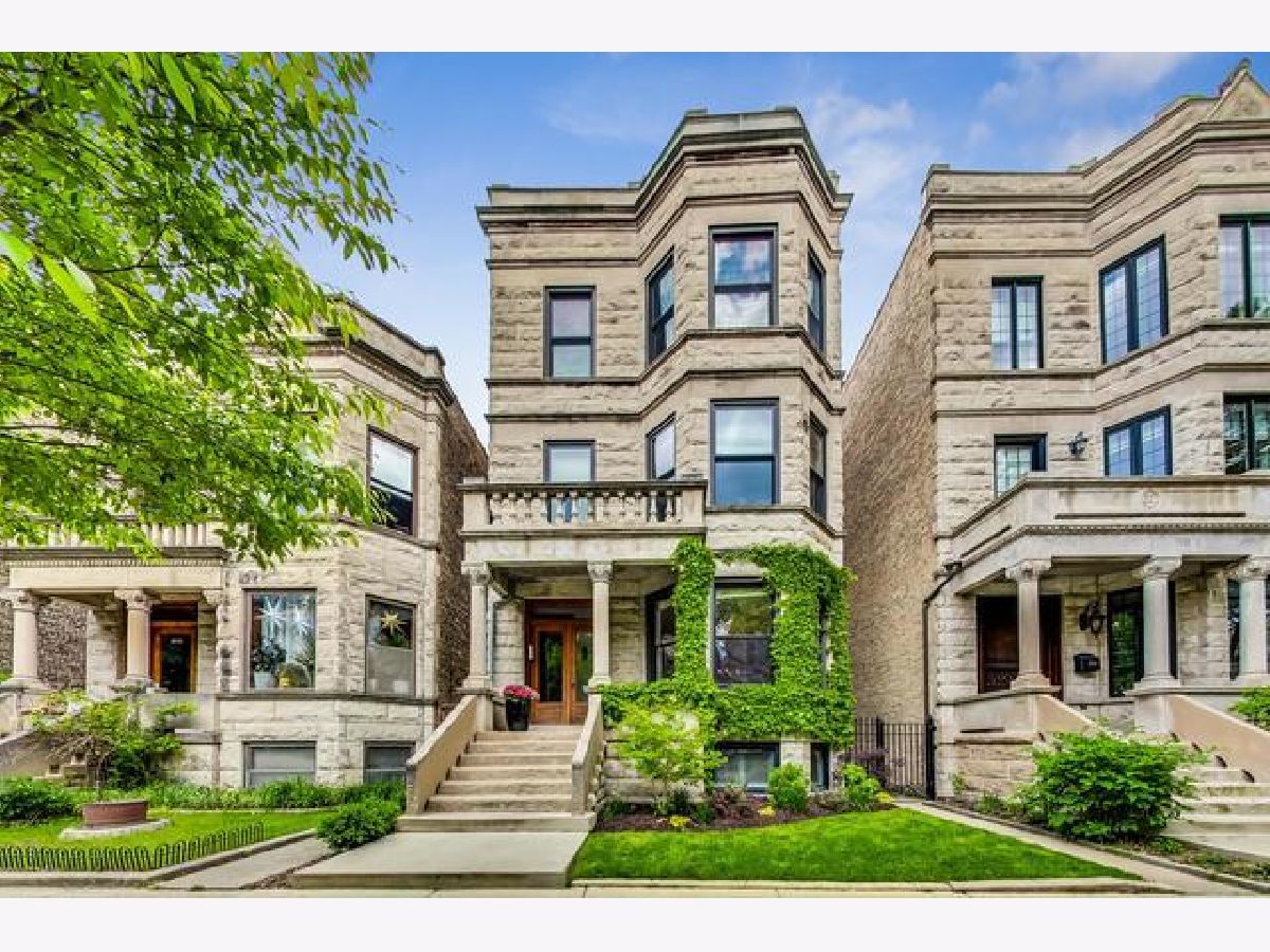 Condos & Townhomes & Homes For Sale Southport Corridor Chicago Illinois, 3729 Magnolia Avenue