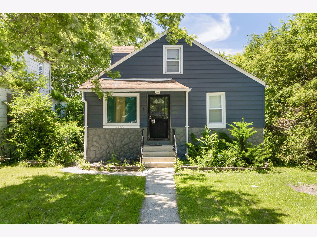  For Sale Harvey Illinois, 14450 Sangamon Street