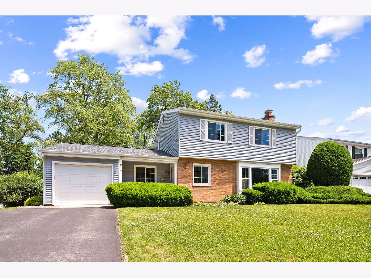  Rented Deerfield Illinois, 217 Willow