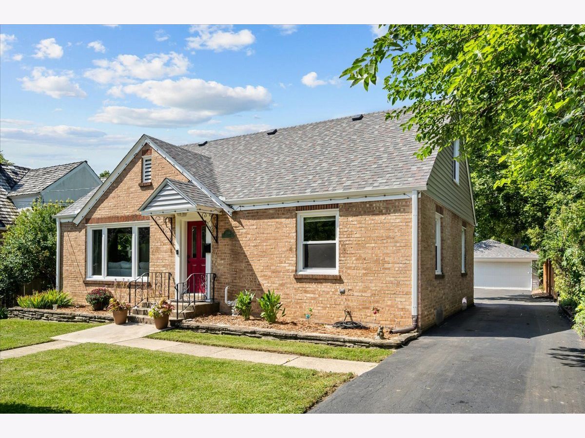  For Sale Highland Park Illinois, 2714 Fort Sheridan Avenue