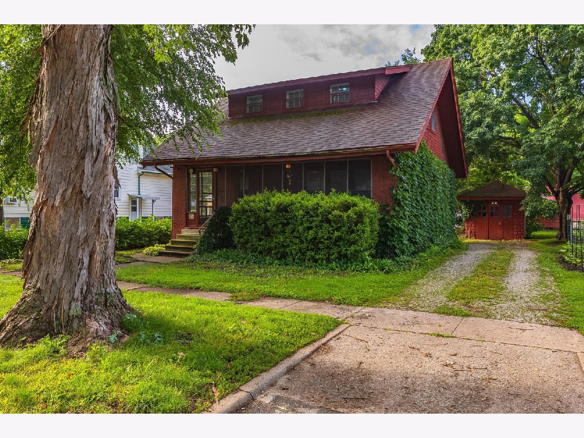  Sold Pontiac Illinois, 216 Elmwood