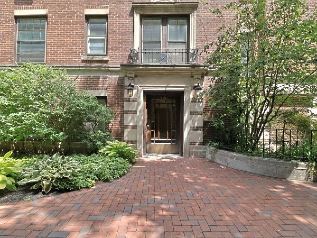  For Sale Evanston Illinois, 410 Ridge Avenue