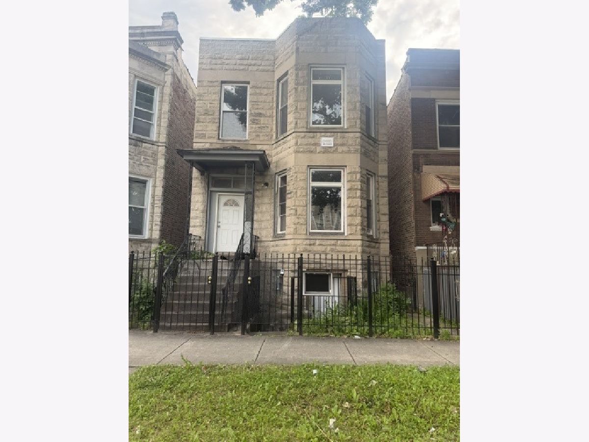  For Sale Chicago Illinois, 1921 Saint Louis Avenue