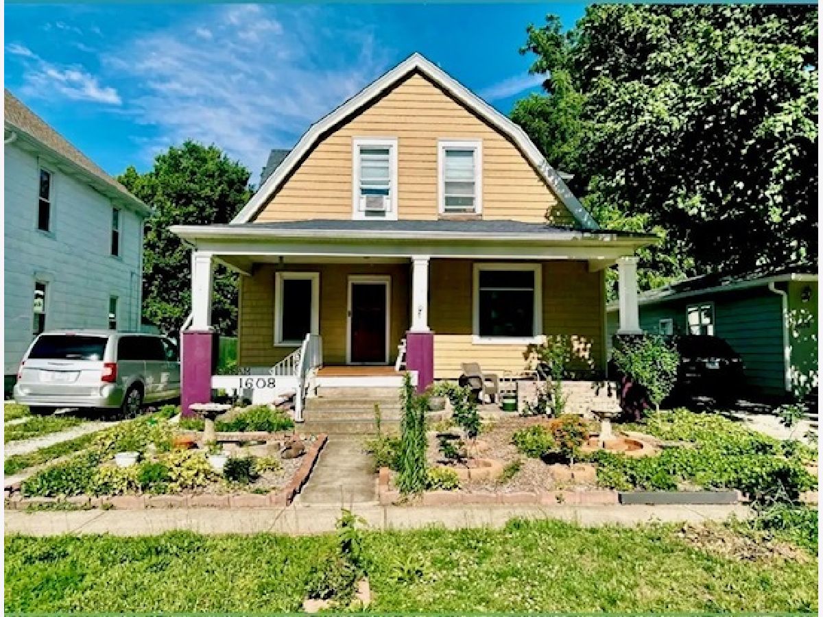  For Sale Springfield Illinois, 1608 Pasfield Street