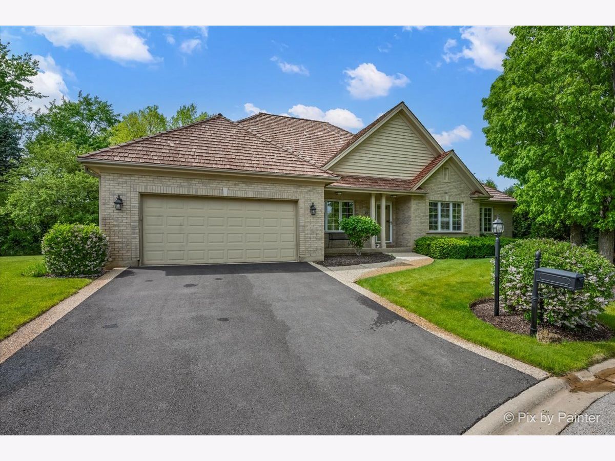 Homes For Sale Sanctuary Of Inverness Inverness Illinois, 20 Lochbrook Lane