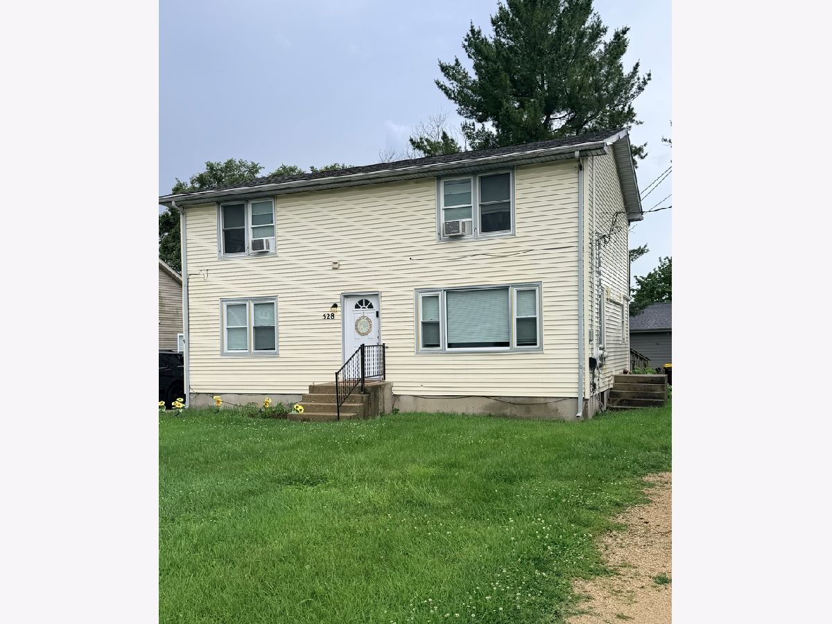  For Sale Belvidere Illinois, 528 King Street