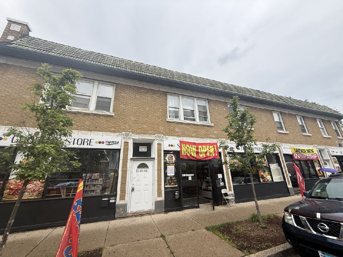  Rented Chicago Illinois, 3442 Montrose