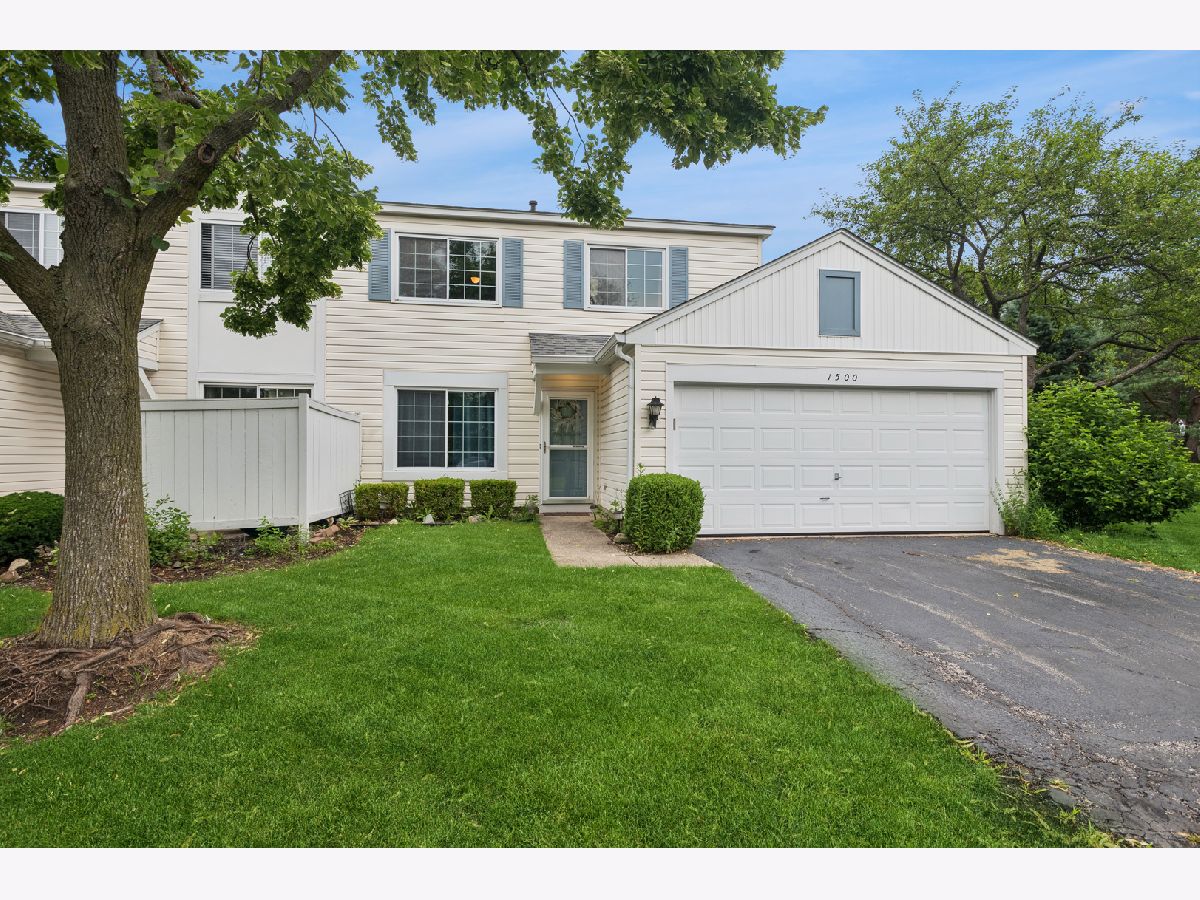 Homes & Townhomes For Rent Eagle Pointe Naperville Illinois, 1500 Normantown