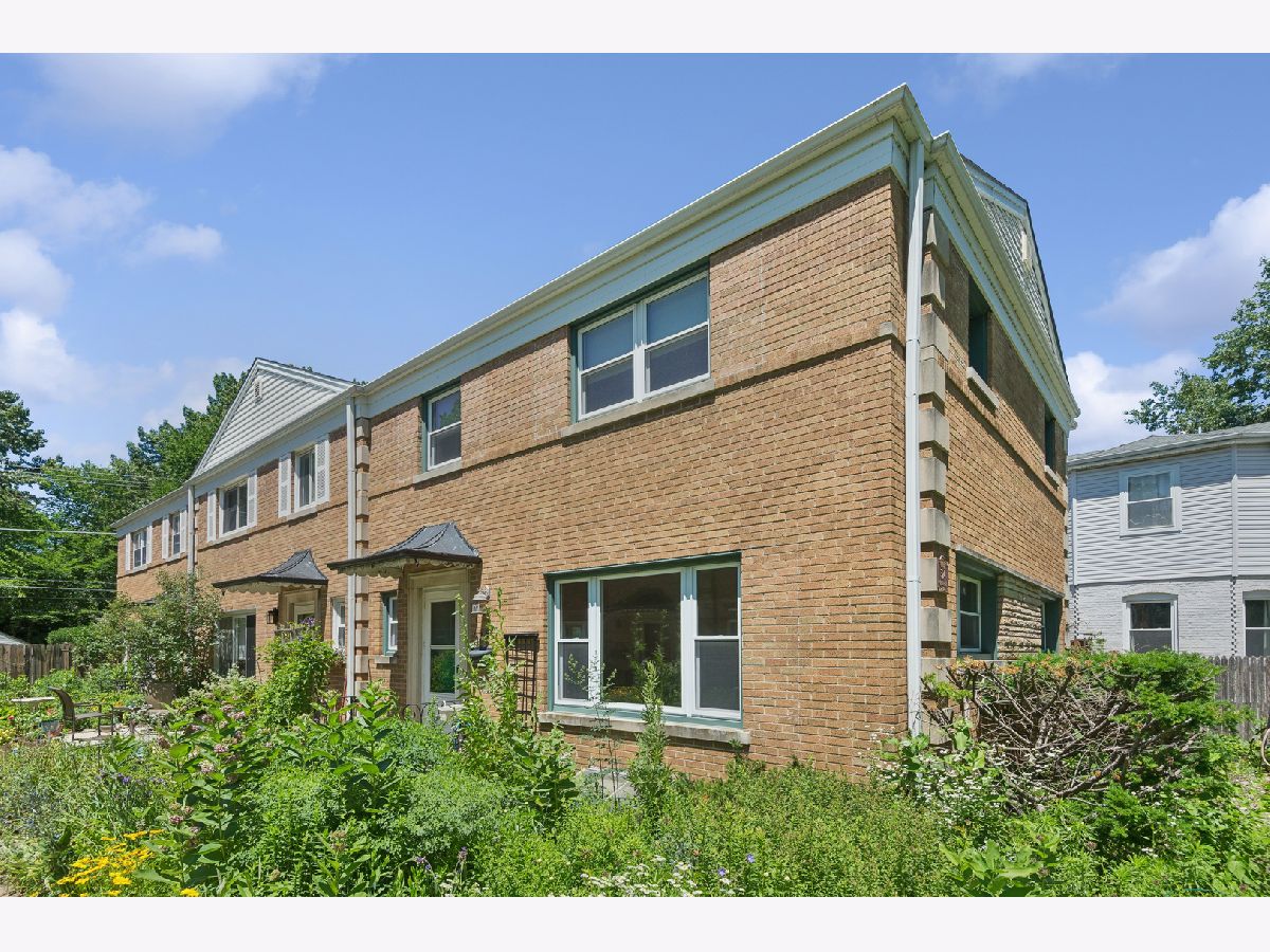  For Sale Evanston Illinois, 324 Asbury Avenue