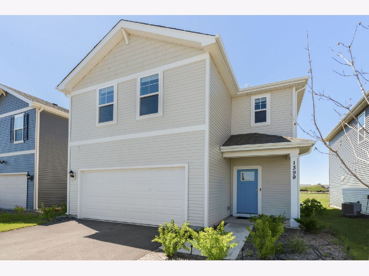 Townhomes & Condos & Homes For Rent Cambridge Lakes Pingree Grove Illinois, 1399 Grand Tetons