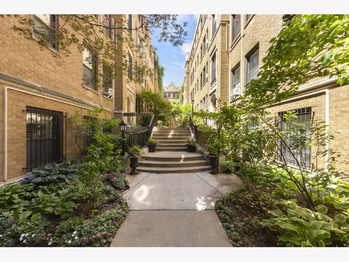  Sold Chicago Illinois, 640 Waveland