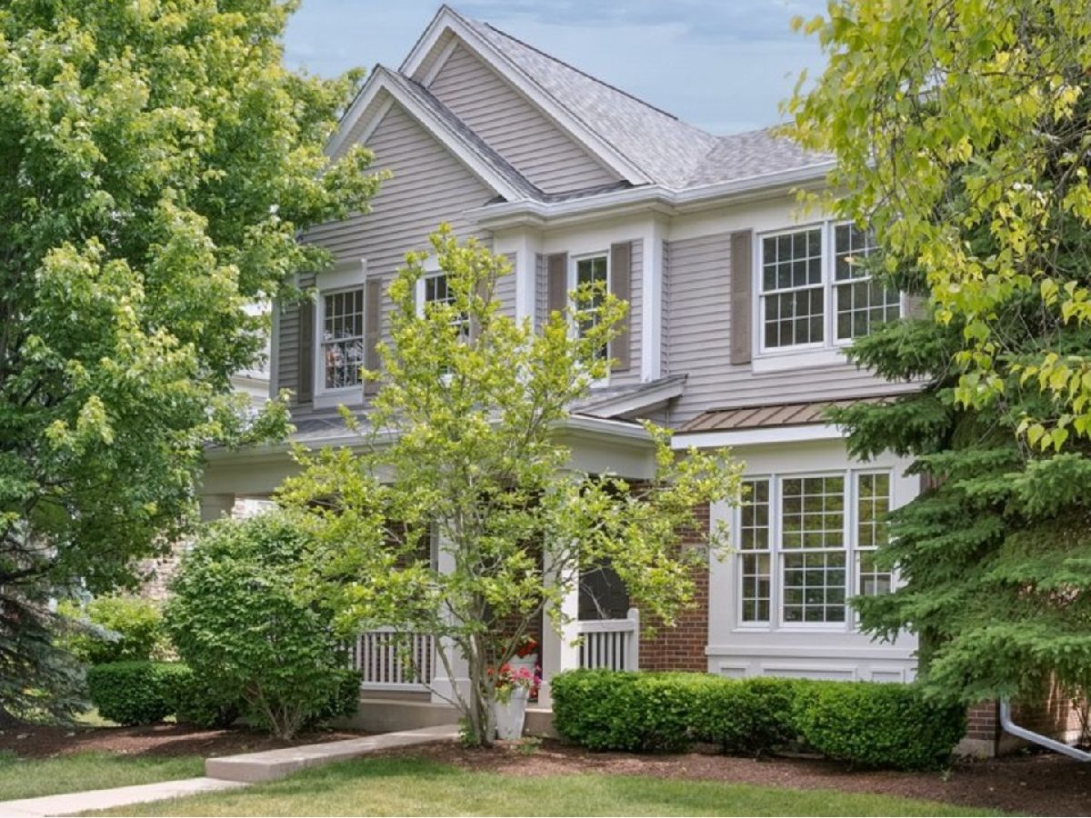  For Sale Glenview Illinois, 1573 Bluestem Lane
