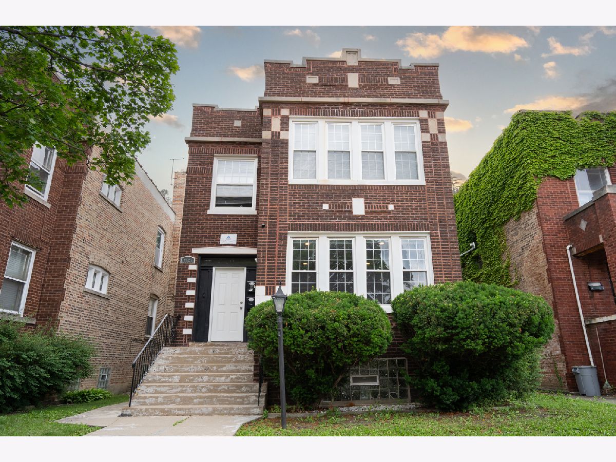  For Sale Chicago Illinois, 8027 Morgan Street