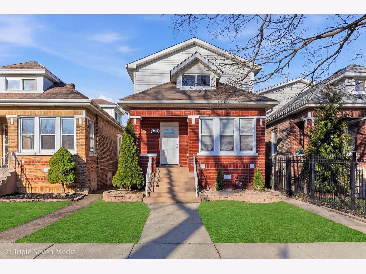  For Sale Chicago Illinois, 7520 Carpenter Street