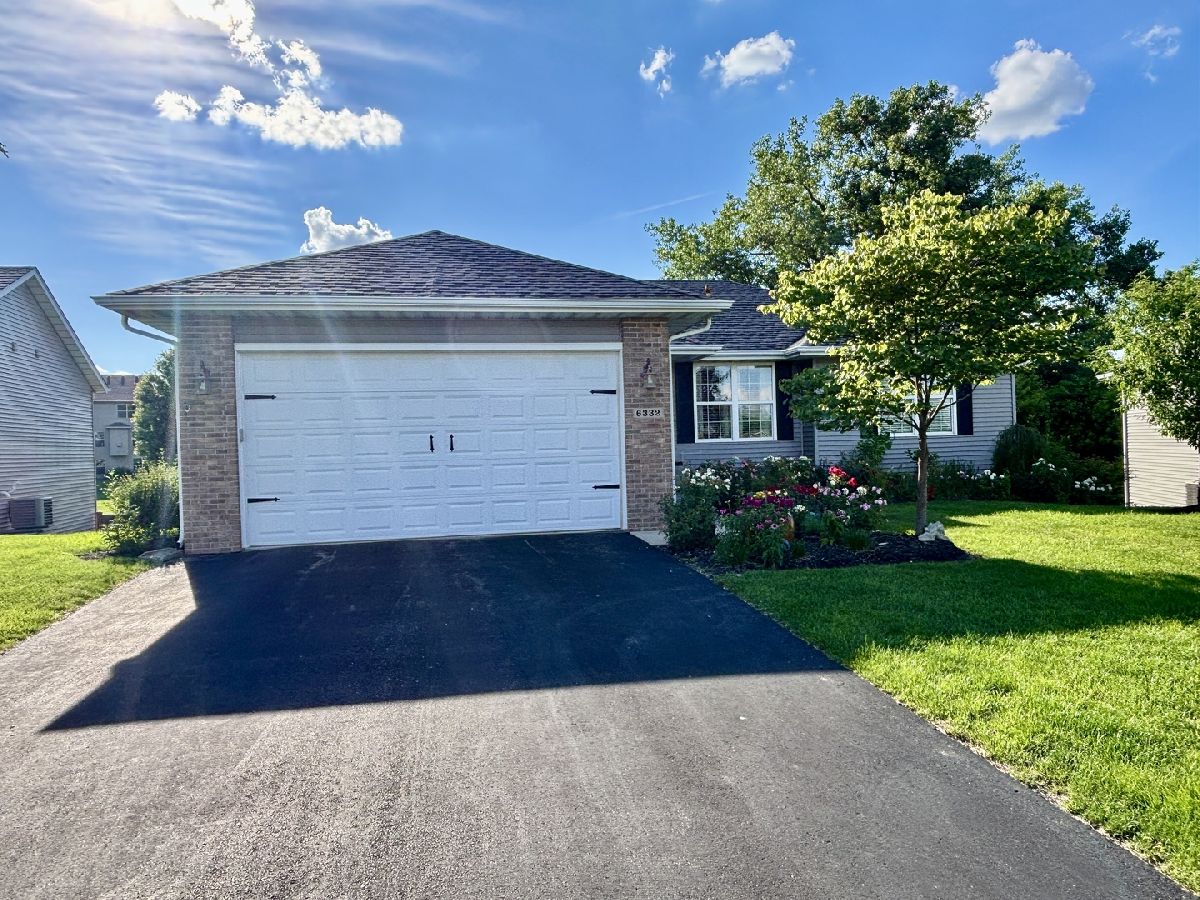  For Sale Machesney Park Illinois, 6332 Crystal Brook Lane