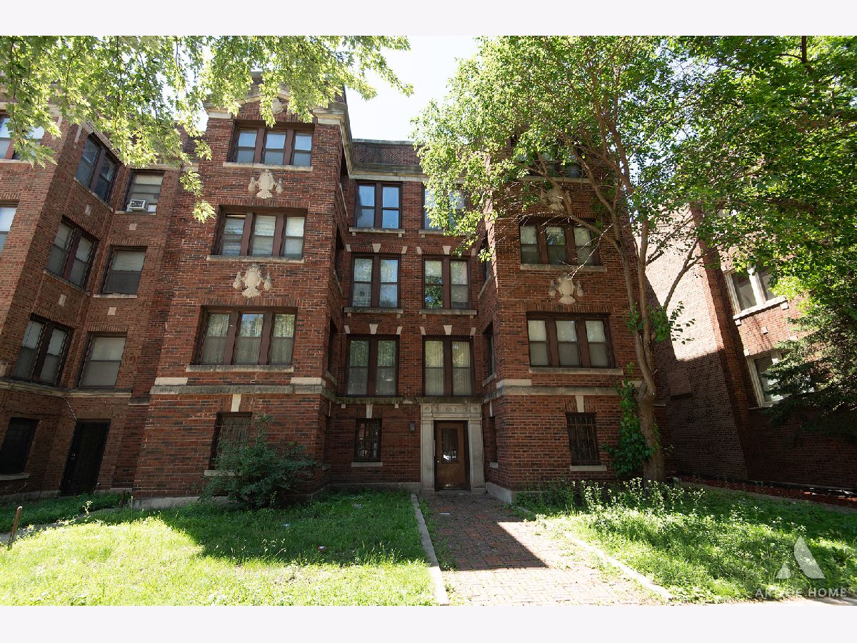  Rented Chicago Illinois, 6830 Paxton