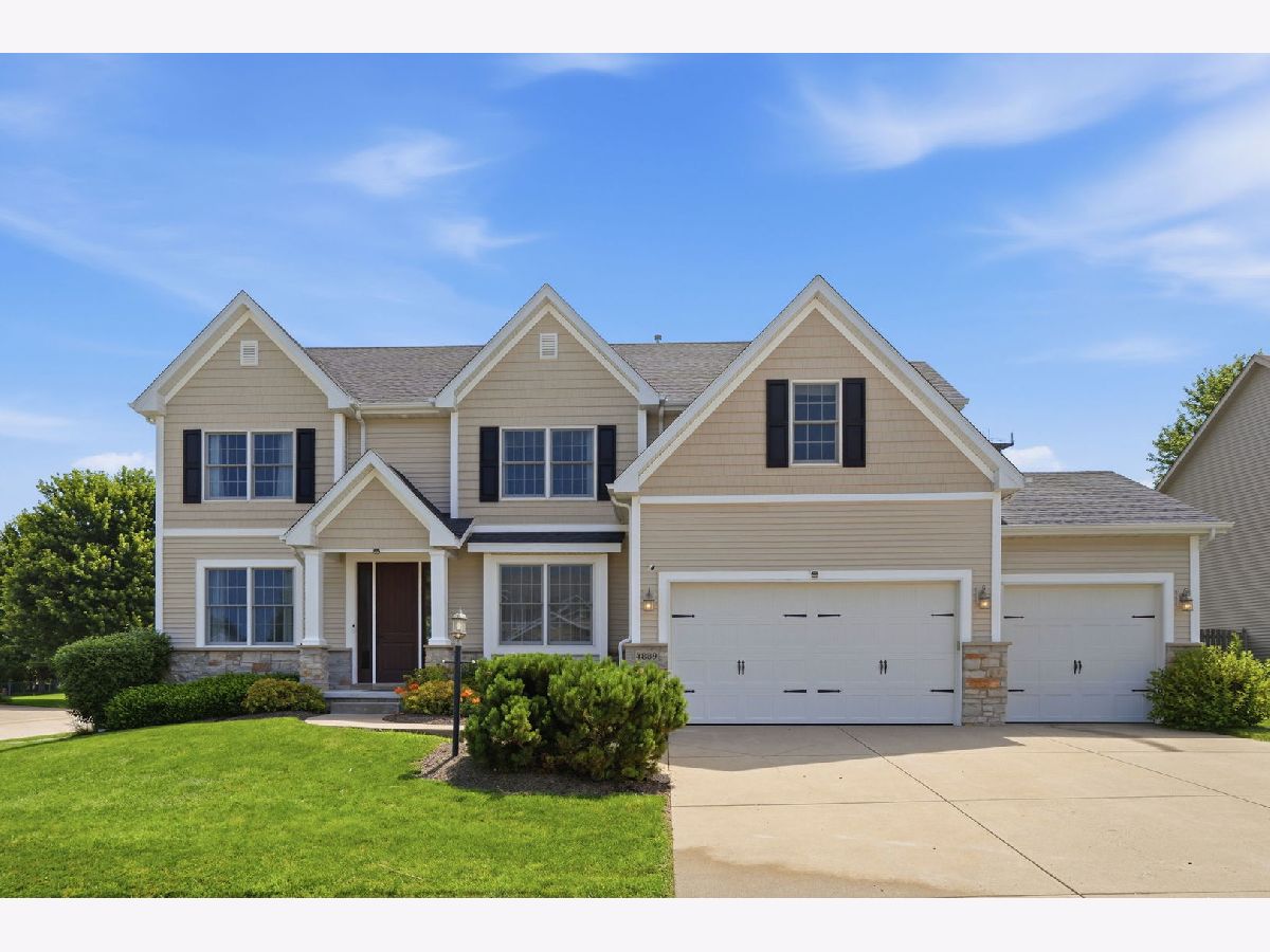  Sold Bettendorf Iowa, 4889 Allen