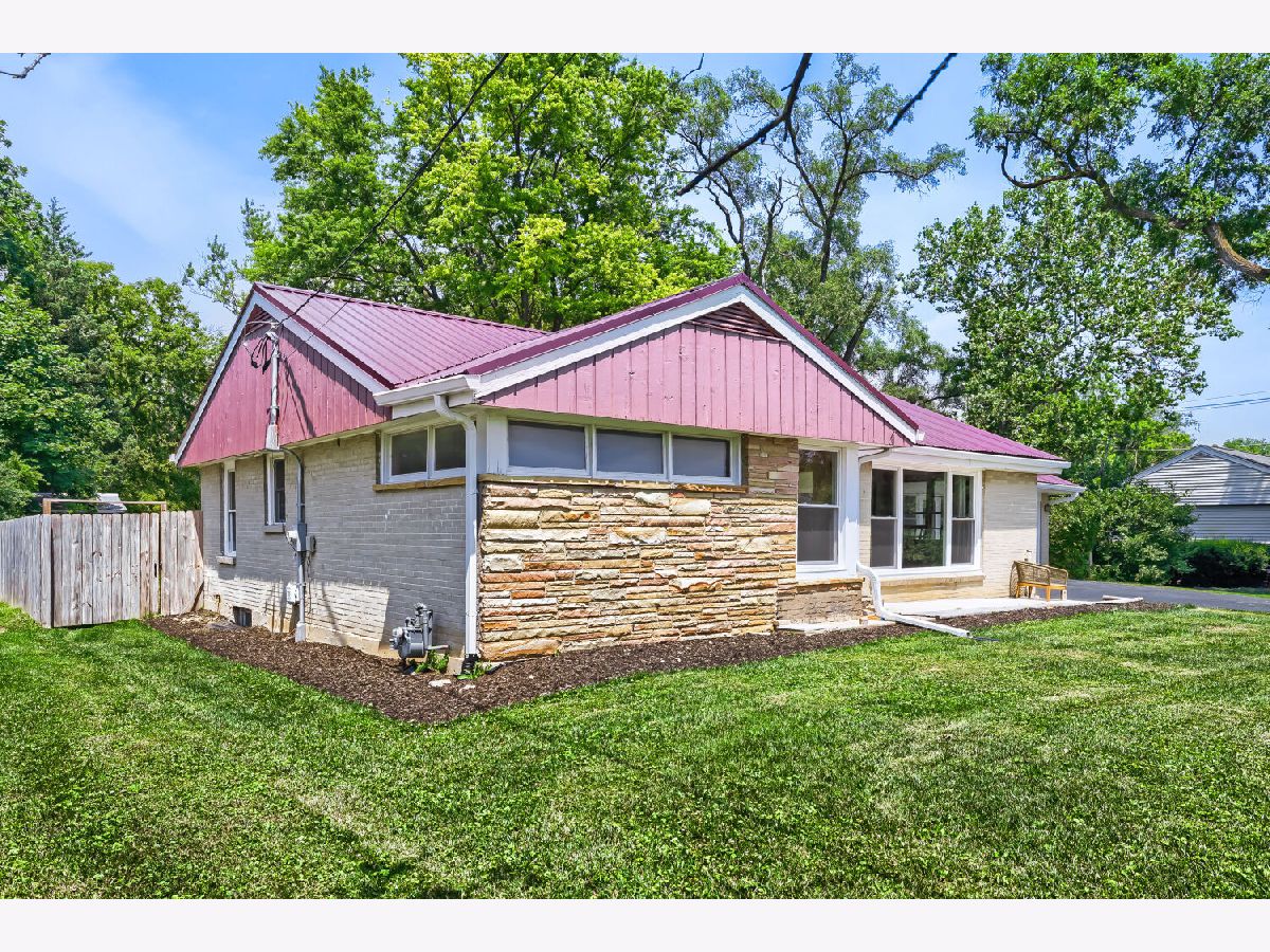  For Sale Wauconda Illinois, 621 Slocum Lake Road
