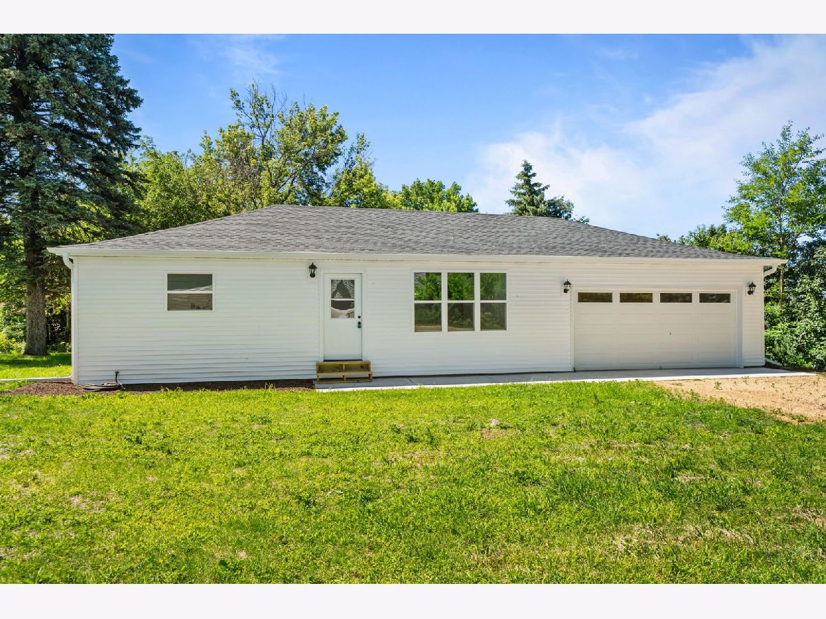  For Sale Leaf River Illinois, 3569 Egan Road
