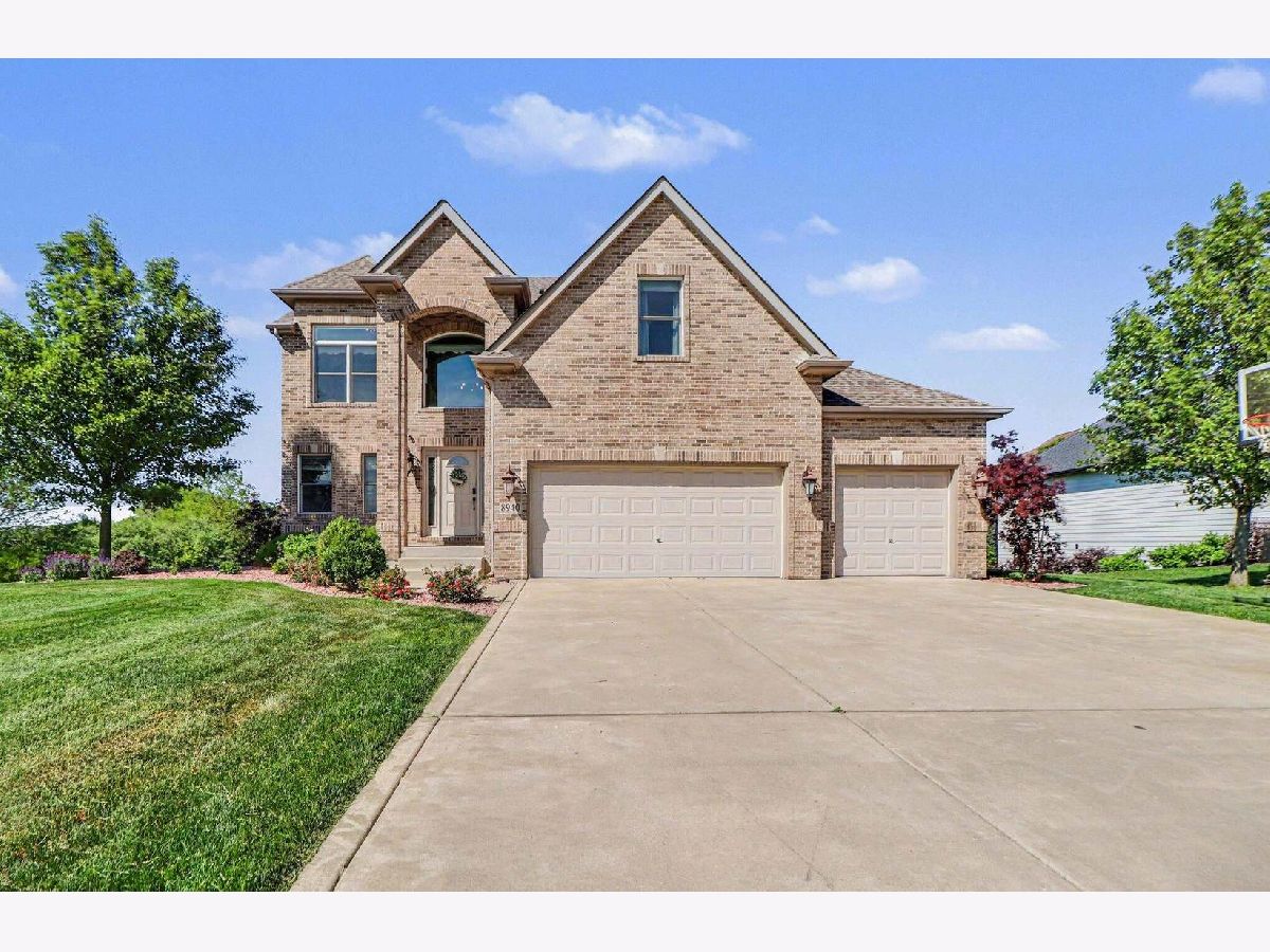  For Sale Crown Point Indiana, 8490 Doubletree Drive