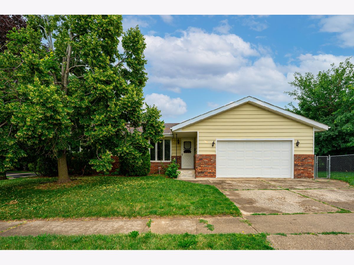  For Sale Belvidere Illinois, 130 Andrews Drive