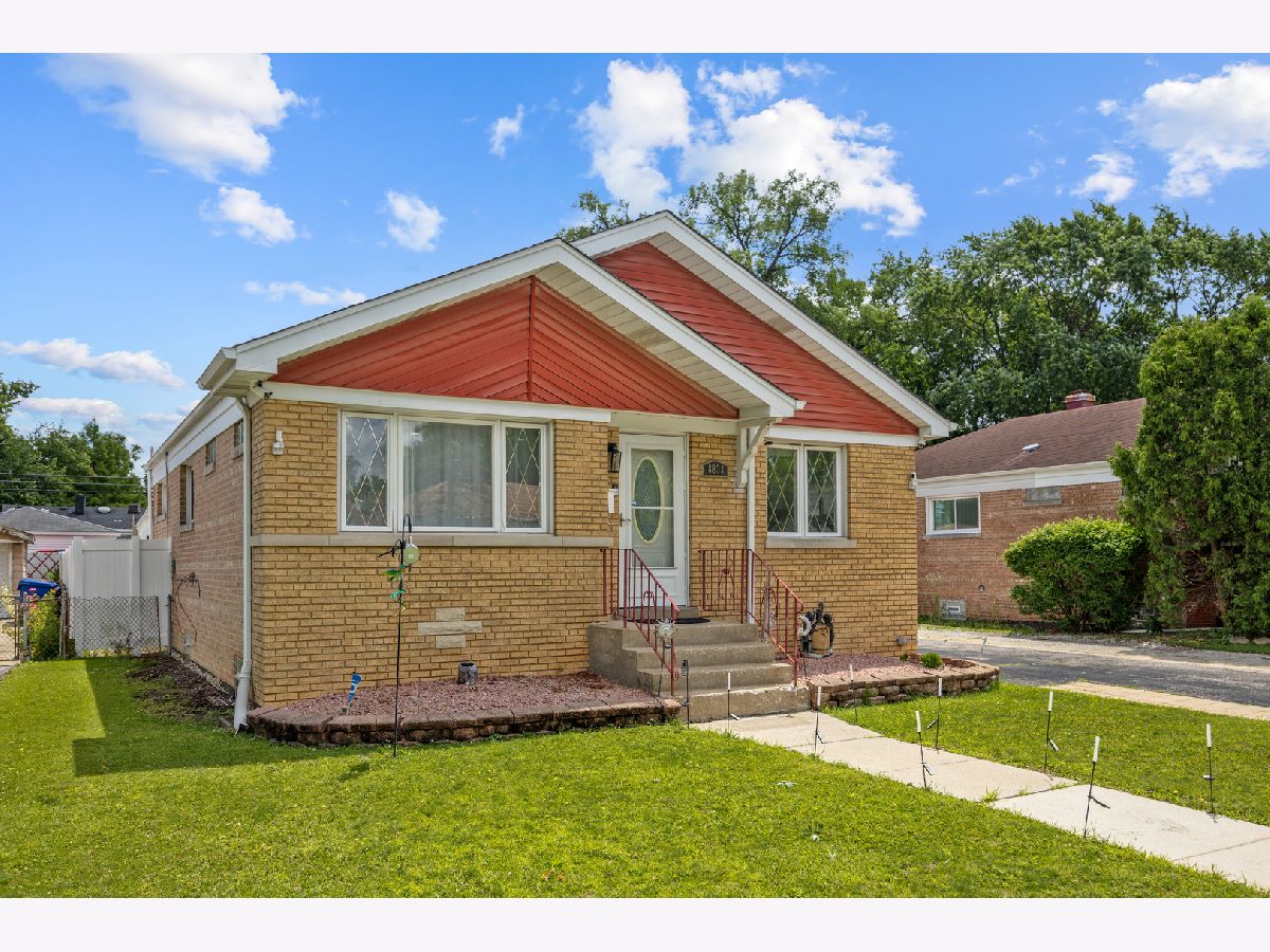  For Rent Oak Lawn Illinois, 8833 Tulley